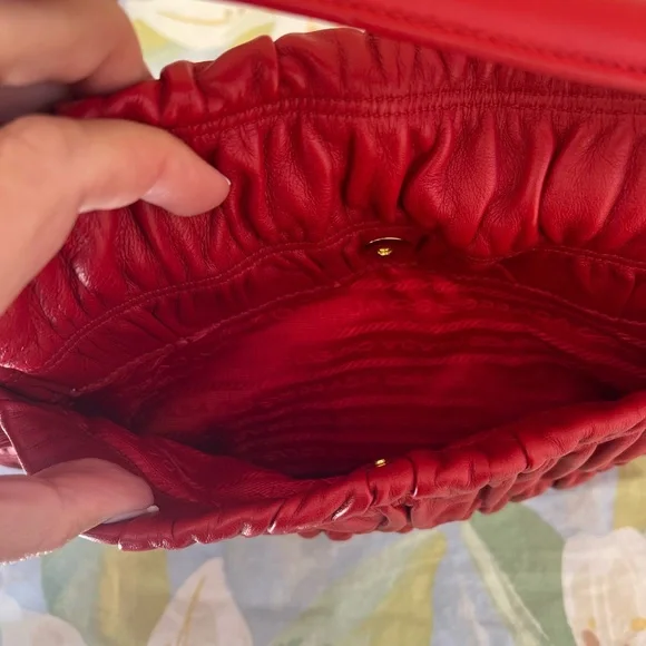 Prada Patina Dressy gaufre Red Leather Bag (rosso) - Picture 4 of 12